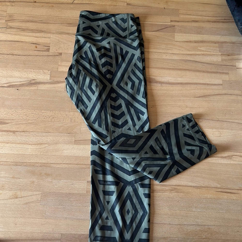 Lululemon Capri Leggings